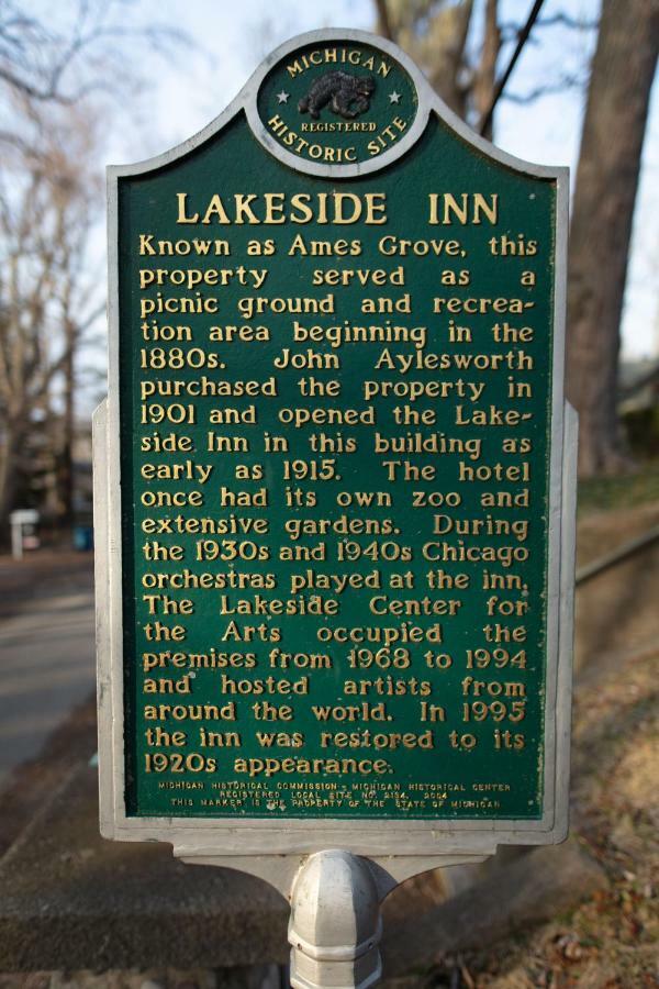 Lakeside Inn المظهر الخارجي الصورة